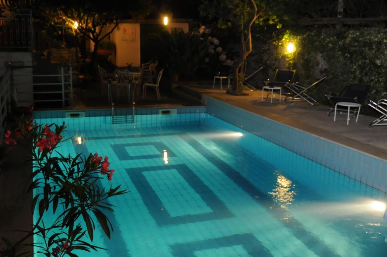 Hotel Club (Adults Only) Sant'Agnello Eksteriør billede